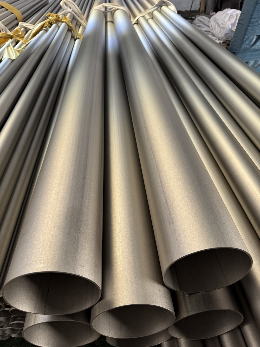 STAINLESS STEEL PIPE