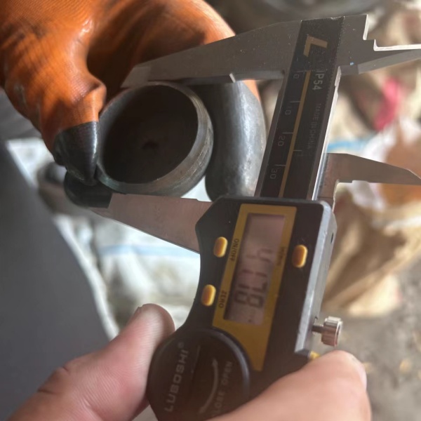 ASTM A234 WPB 對(duì)焊管帽